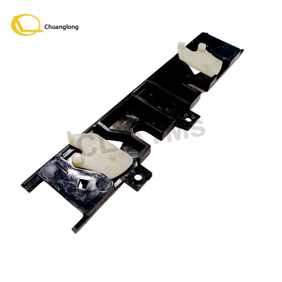 445-0582423 4450582423 ATM 部品 NCR S1 プラスティックカセット トラック ドア プッシャー アッシー NCR カセットプッシャー