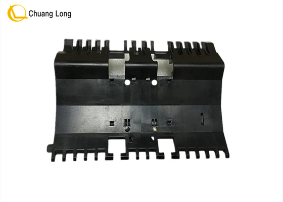 ATM機械のスペアパーツ ヒタチ HCM 3842 WUF-BELT GUIDE 1P004017-001